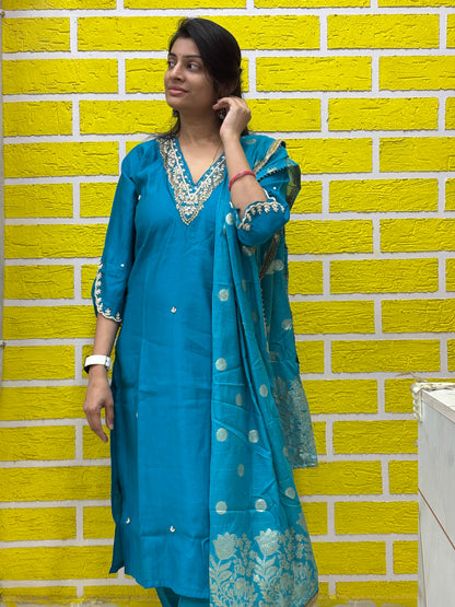 Teal Blue Roman Silk Embroidered Kurti Set with Dupatta Kurti Set AAKS0UZJ4
