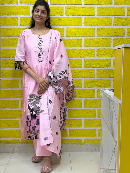 Soft Pink Printed Kurti Set with Contrast Dupatta Kurti Set AAKS0LP6