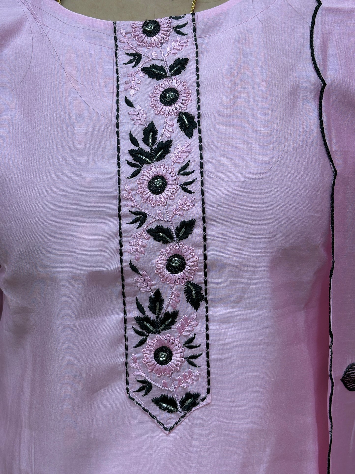 Soft Pink Printed Kurti Set with Contrast Dupatta Kurti Set AAKS0LP6