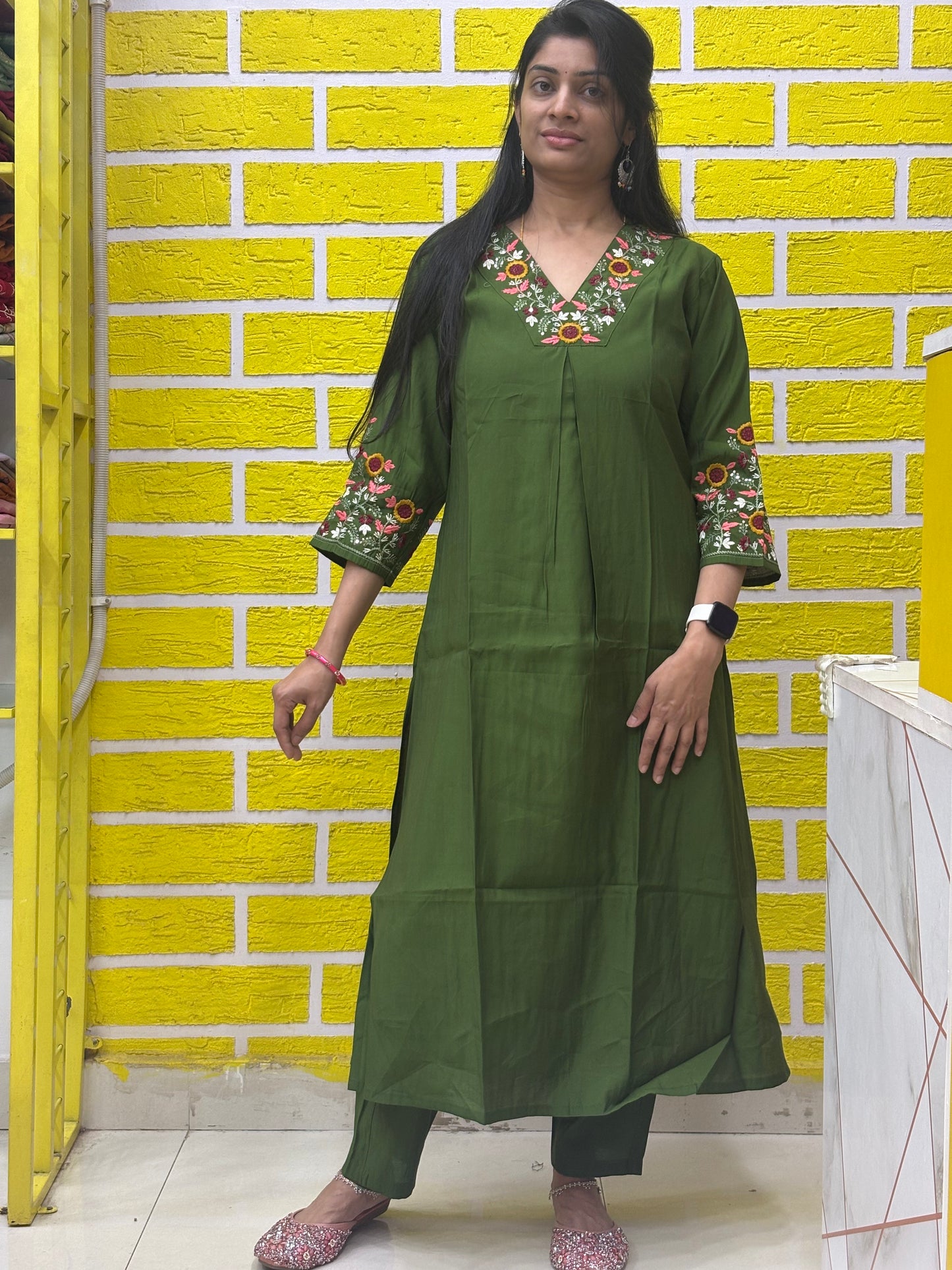 Co-ord Set-AACS0V24251 Roman Silk with Embroidery work Green Color