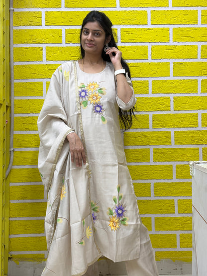 Beige Floral Printed Kurti Set with Matching Dupatta Kurti Set AAKS0UL4
