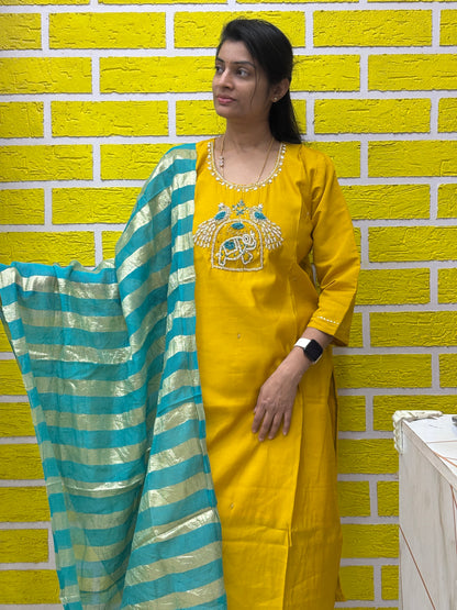 Mul Chanderi Kurti Set with Contrast Dupatta AAKS0VCE7