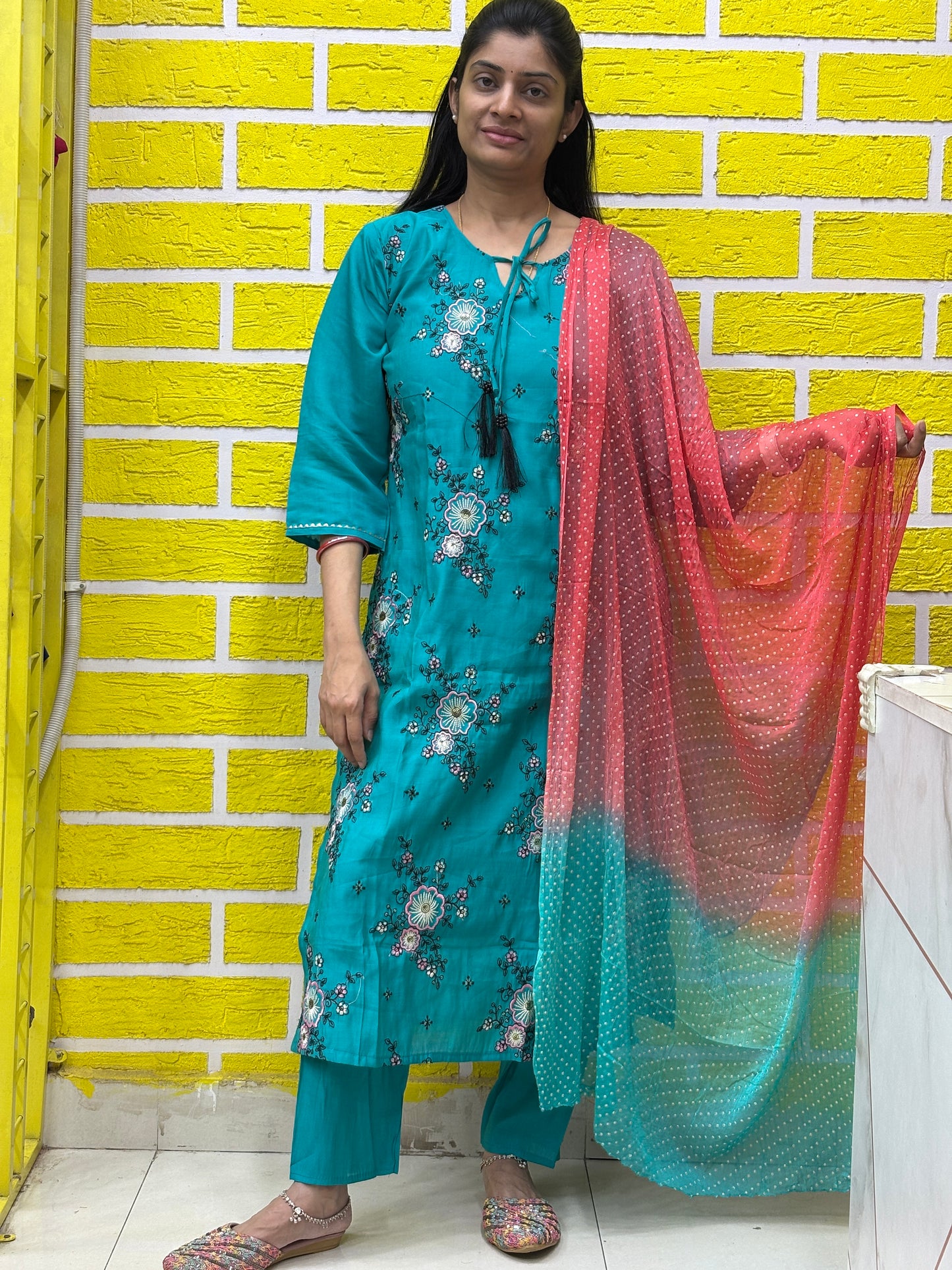 Teal Green Floral Printed Kurti Set with Contrast Dupatta AAKS0VCE9