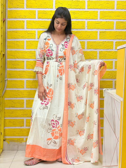 Off-White Floral Printed Cotton Long Frock Set with Dupatta AAKS0VF9