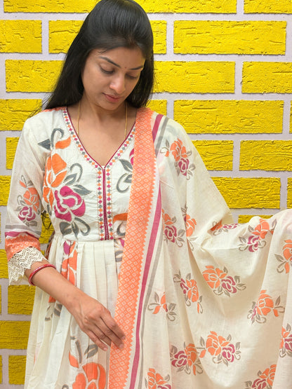 Off-White Floral Printed Cotton Long Frock Set with Dupatta AAKS0VF9