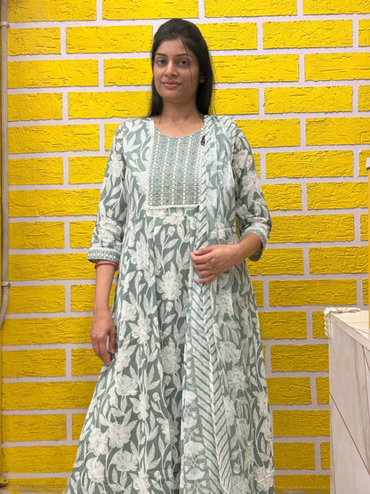 Floral Printed Cotton Anarkali Kurti Set with Dupatta AAKS0VF6