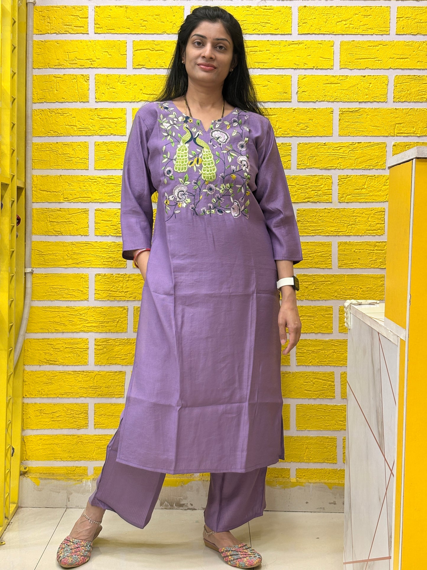 Lavender Embroidered Berlin Fabric Coord Set AACS0UO9