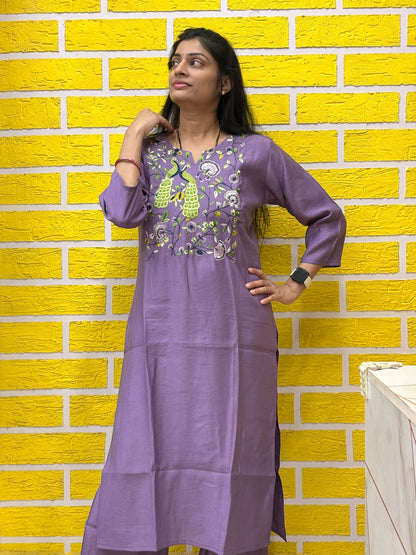 Lavender Embroidered Berlin Fabric Coord Set AACS0UO9