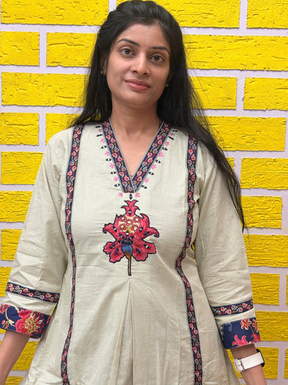 Cream & Navy Floral Printed Cotton Coord Set AACS50551